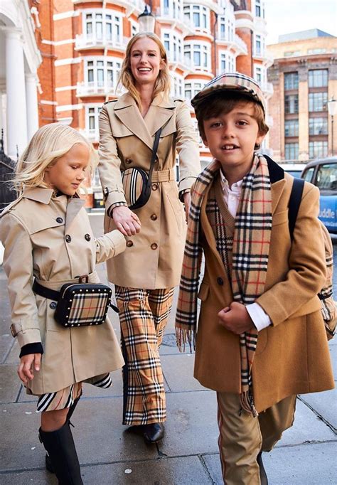 boys burberry kids clothes.